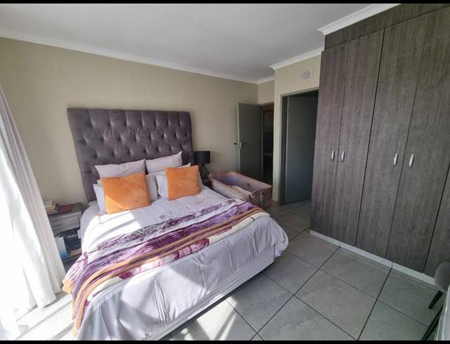 4 BEDROOM HOUSE FOR SALE IN ALBERTSDAL